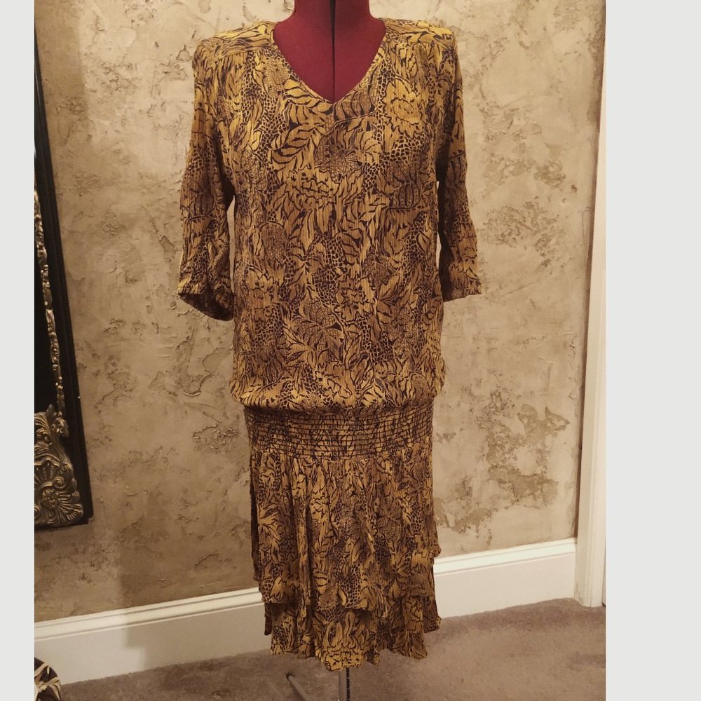 Black Gold Plus Size Blouson Crinkle Pleat Dress with Smock Detail at the Hips
